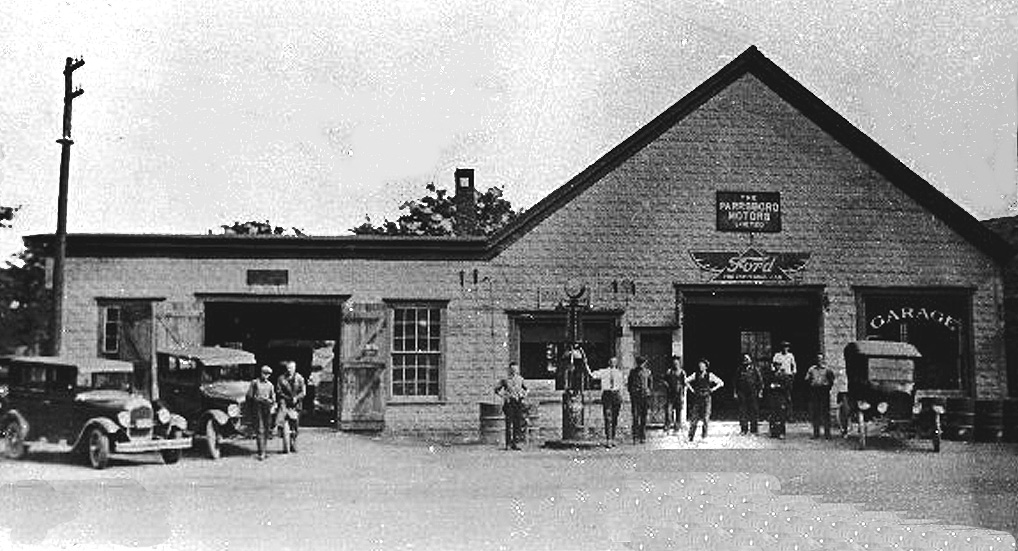 Photo of car garage